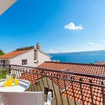 Apartament Lele *